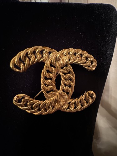 Rare authentic vintage - vintage, chanel