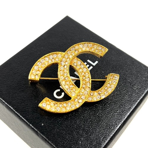 Chanel coco logo - logo, brooch