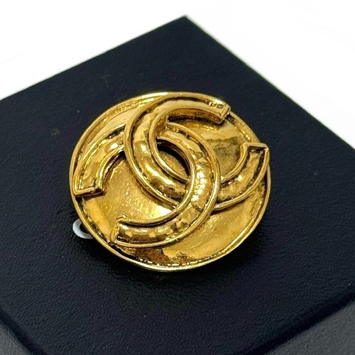 Chanel 94p logo - chanel, cc