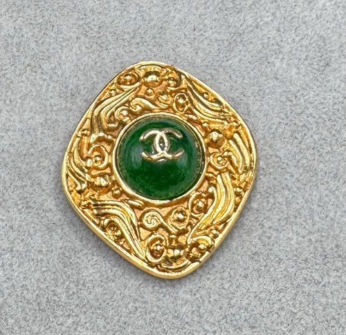 Vintage chanel green gripoix - vintage,