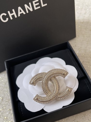 Chanel pearl light gold ccs - pearl,