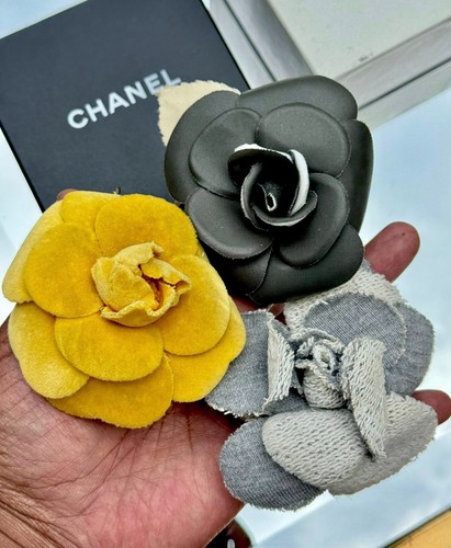 Chanel brooch camelia pcs - chanel,