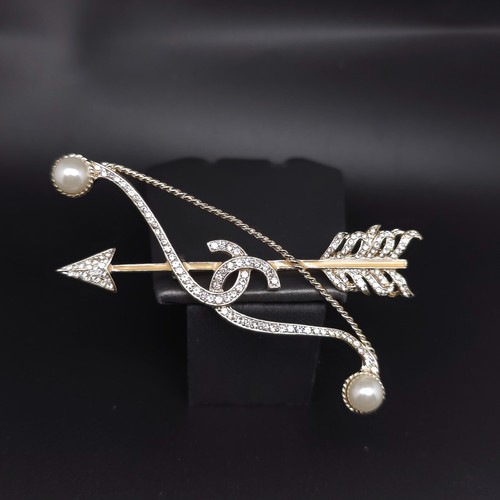 Signed coco chanel crystal - coco,