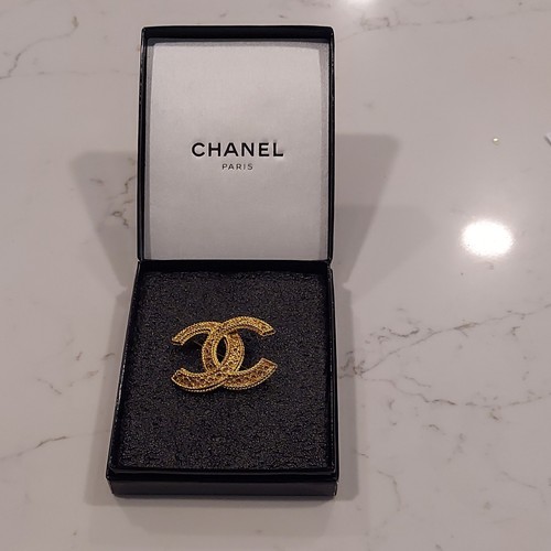 Authentic chanel coco mark - coco,