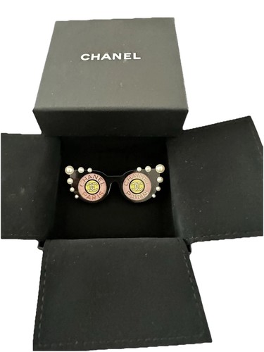 Chanel brooch pin sunglasses - brooch,