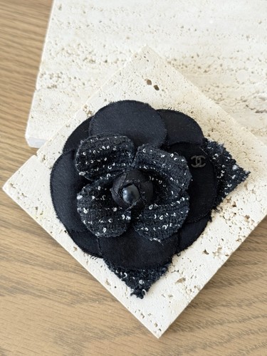 Chanel camélia brooch crafted - camélia,