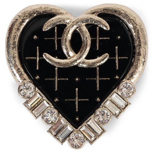 71704 auth chanel - chanel, enamel