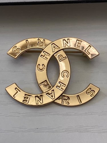 Chanel elegant luxury brooch - luxury,
